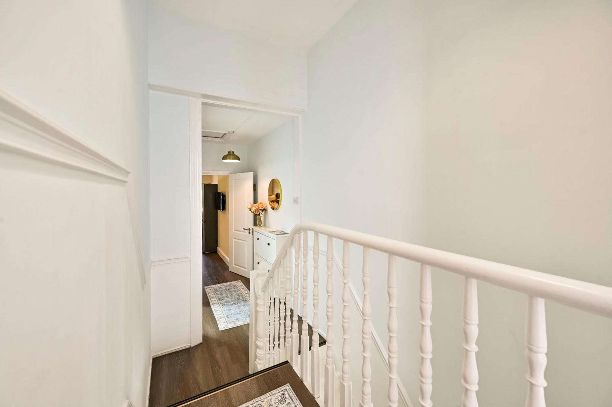 A Two Bedroom A Stride Away From Meridian Greenwich Лондон Экстерьер фото