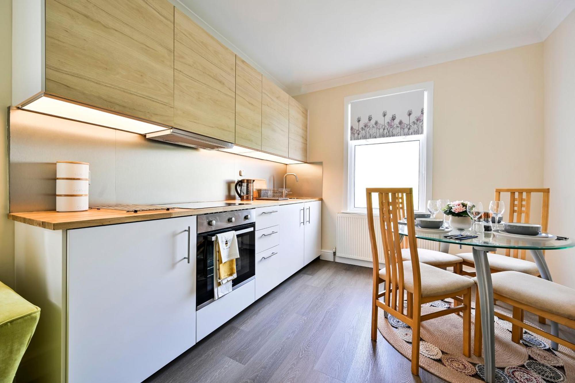A Two Bedroom A Stride Away From Meridian Greenwich Лондон Экстерьер фото